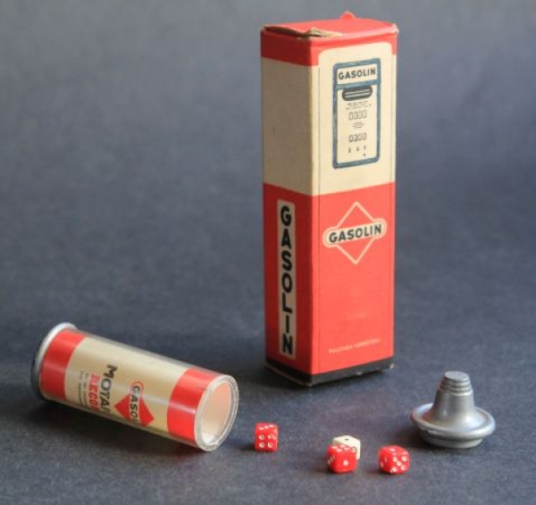 Gasolin Würfelspiel 1955 Record Motanol Oeldose in Box (0360)